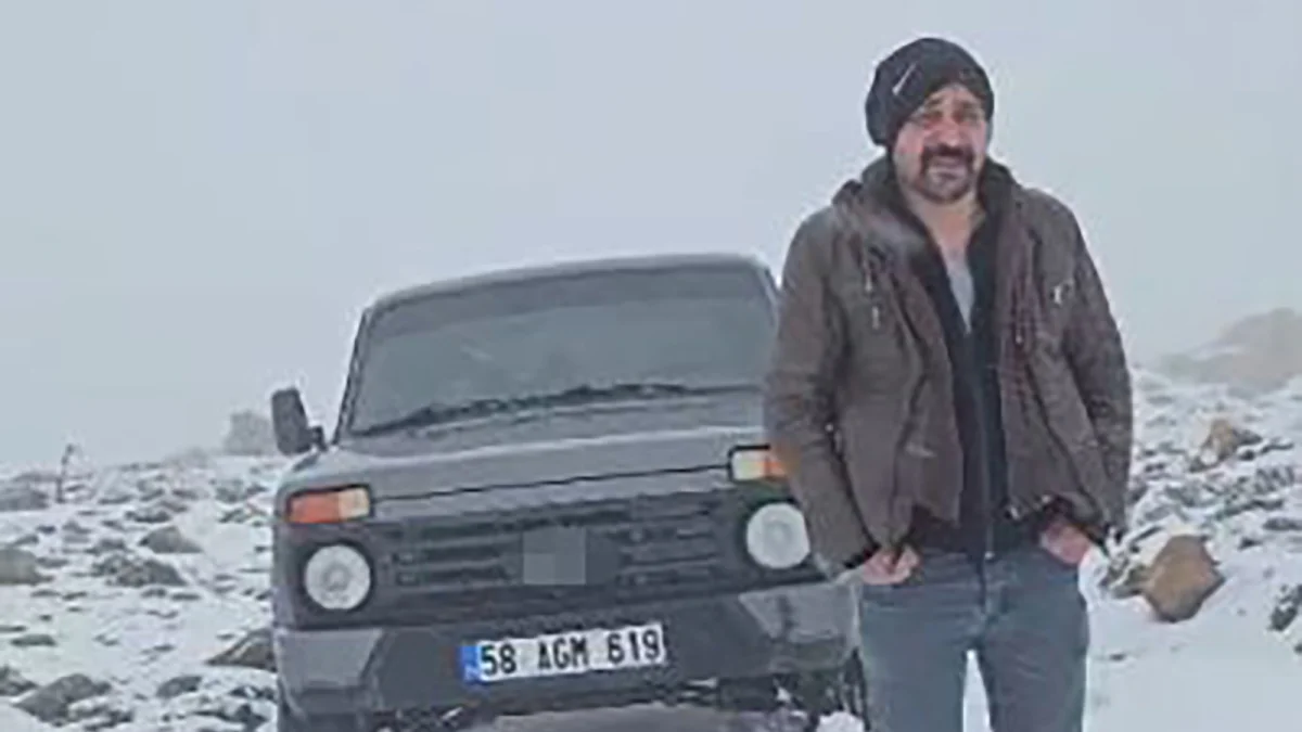 Sivas’ta Nisan Sürprizi: Mantar Toplamaya Gitti, Kar ve Yaban Domuzlarıyla Karşılaştı