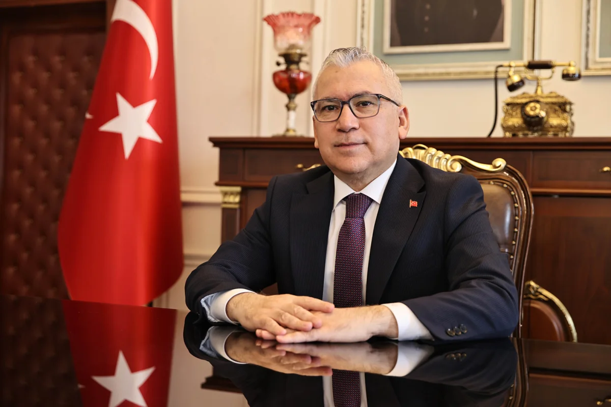 Sivas Valisi Yılmaz Şimşek: Bayram, Sadece Sevinmek Değil Sevindirmektir