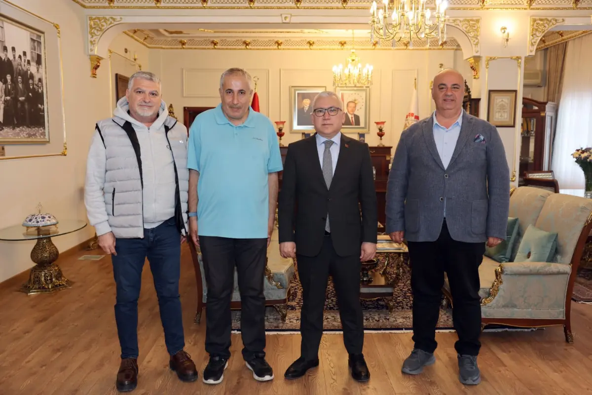 Yüzüncü Yıl Gazeteciler Derneği’nden Sivas Valisi Yılmaz Şimşek’e Ziyaret