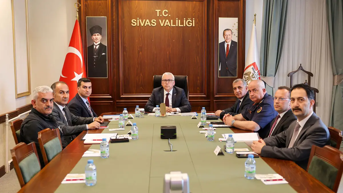 Sivas’ta Güvenlikten Trafiğe, Yağışlardan Kene Vakalarına Kadar Kritik Değerlendirme