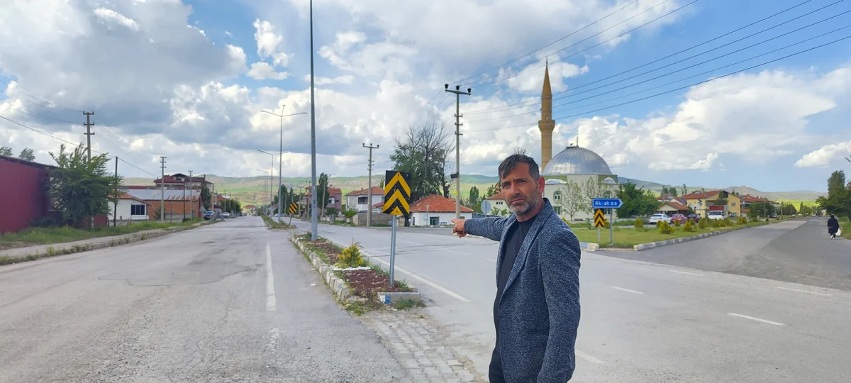 Yol ve Altyapı Tepkisi Büyüyor: Mahalle Sakinleri “Yıllardır Çözüm Bekliyoruz” Diyor
