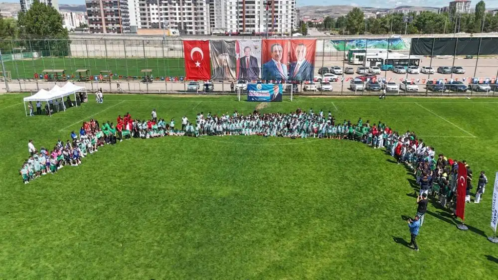 Düdük Çaldı, Yaz Spor Okulları Başladı!
