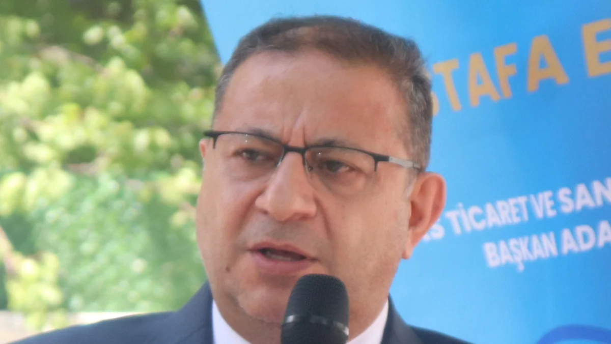Mustafa Eken Gürün'de Üyelerle Buluştu!