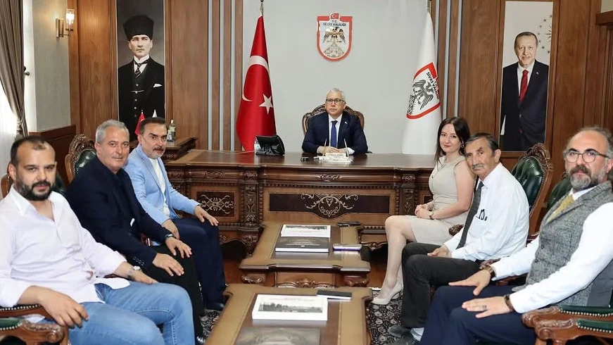 Sivas Gazeteciler Cemiyeti Yeni Hizmet Ofisini Açıyor: Vali Yılmaz Şimşek'e Açılış Daveti İletildi