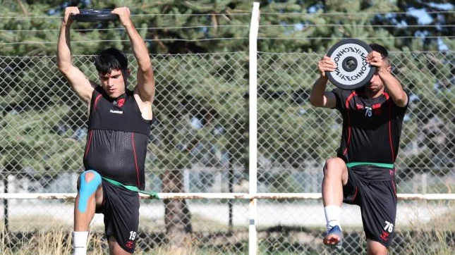 Sivasspor'da Yeni Sezon Mesaisi Sürüyor!