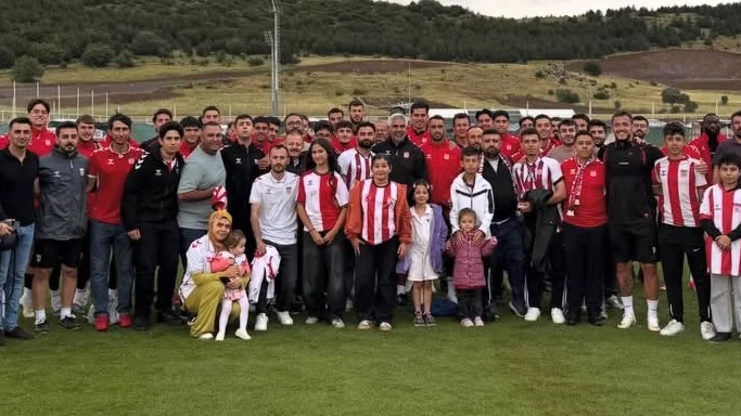 Yiğidolar Kayseri'de Takımını Yalnız Bırakmadı!
