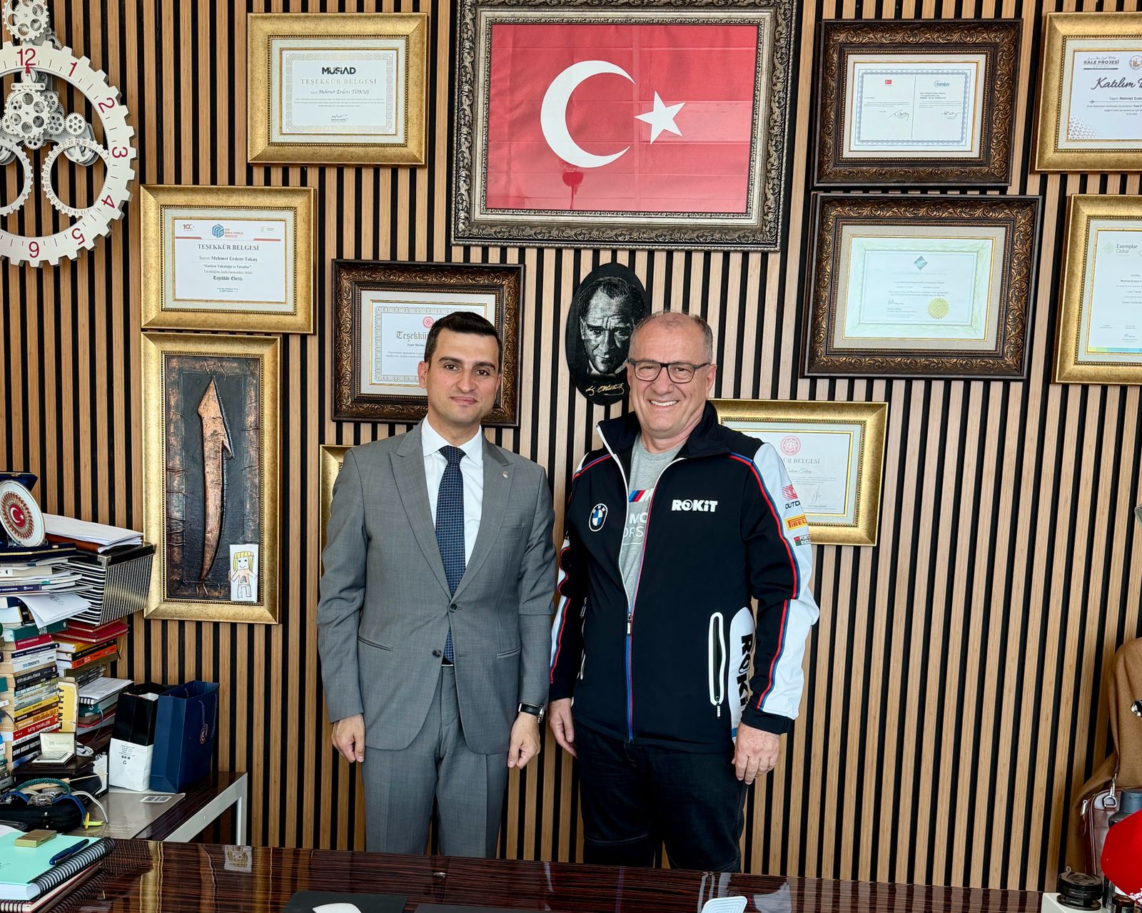 Alim Ocaklı Kimdir?